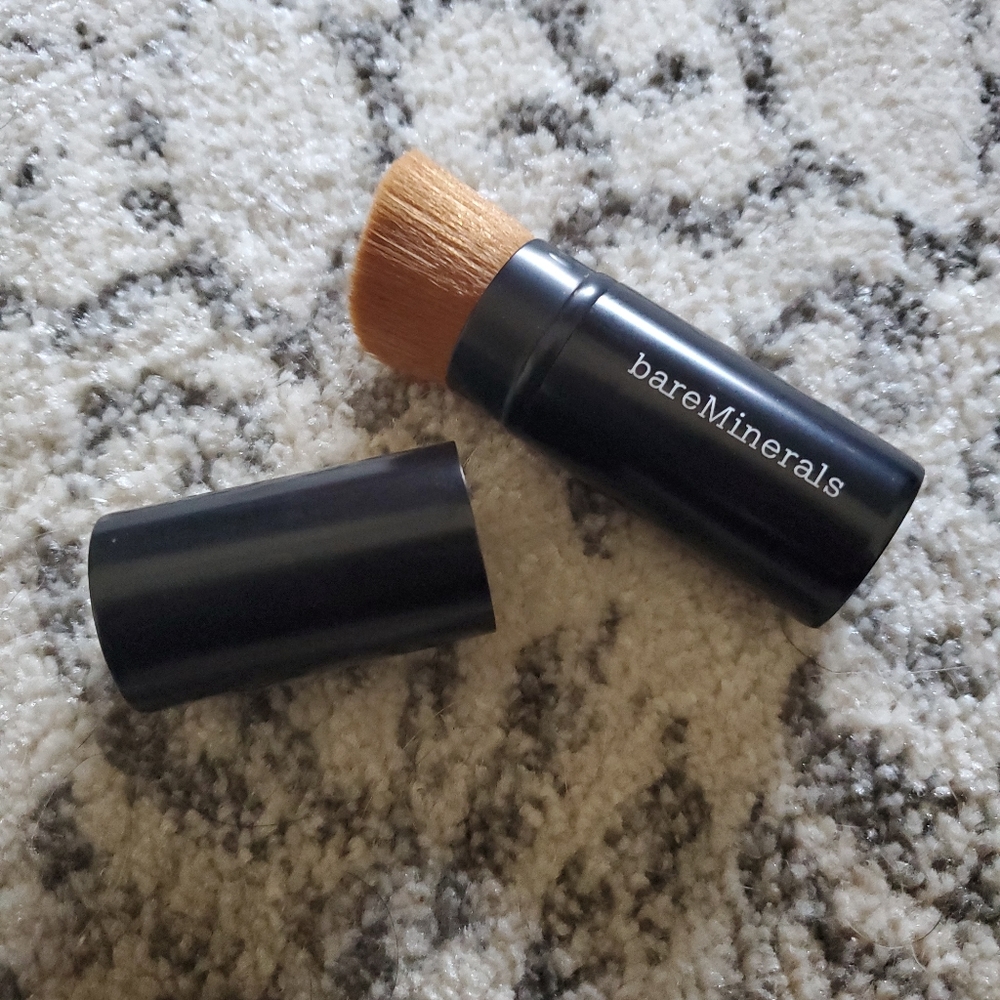 Bare Minerals Brush